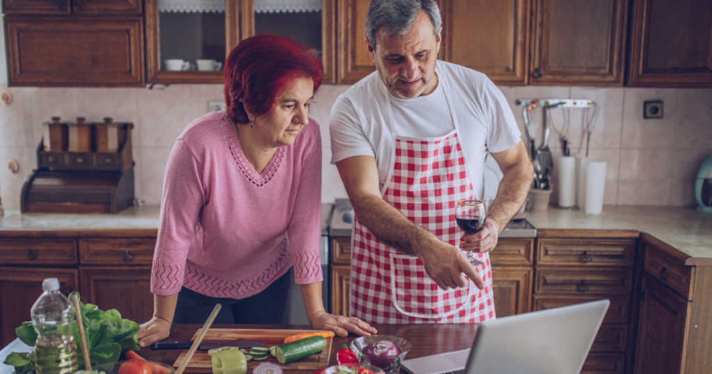 Coming up with and preparing nutritious meals for the seniors in your life doesn't have to be hard.